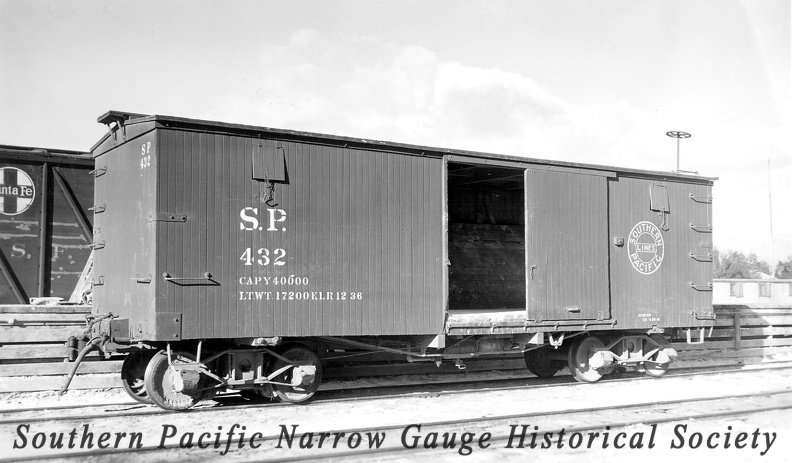 SP 432 [box car].jpg